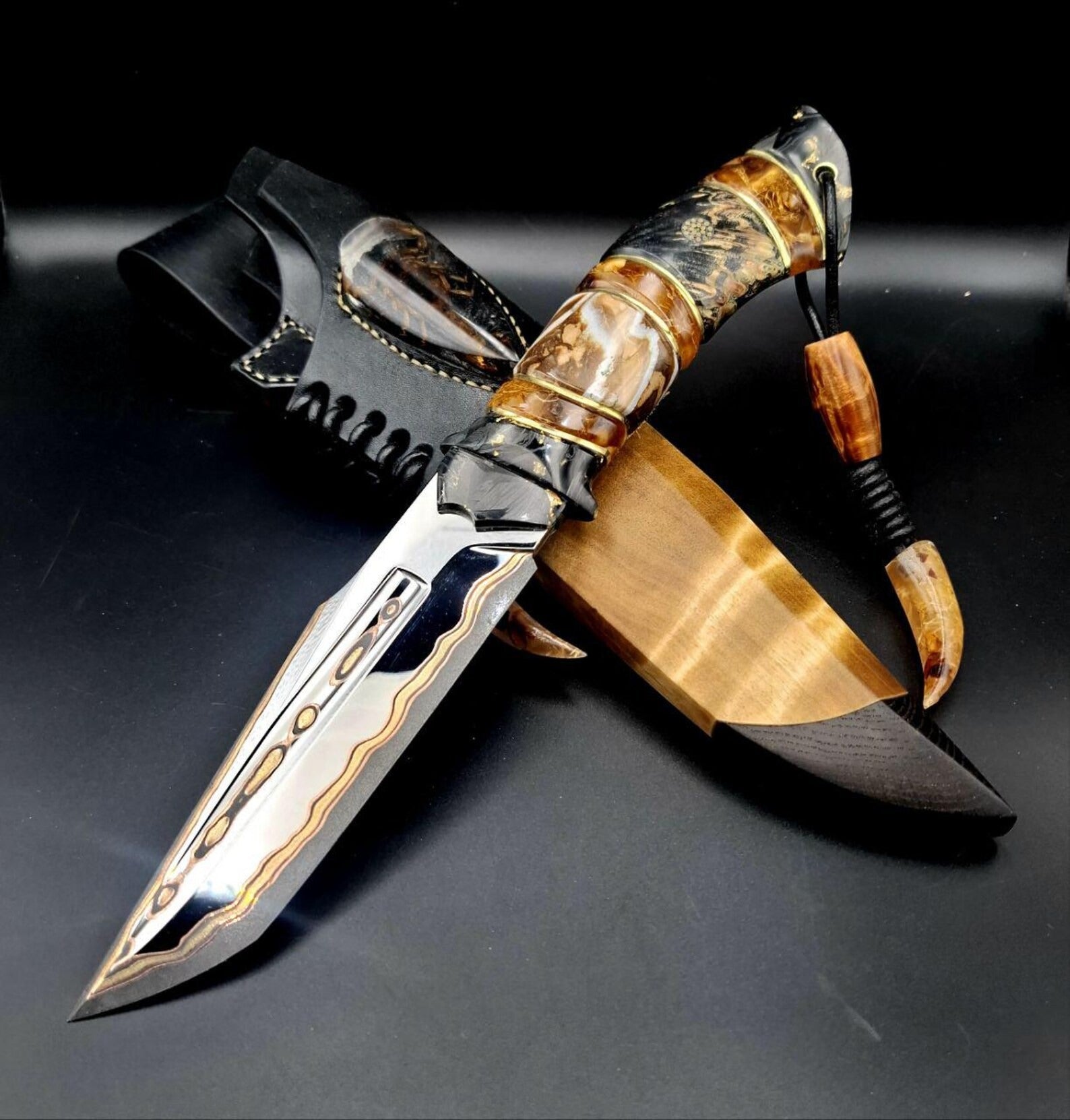 Kézzel készített "Fekete Skorpió II" kés – Magas széntartalmú acél, Gyűjtői ajándék